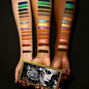 Kat von D Anniversary Palette AUTHENTIC NIB 💋